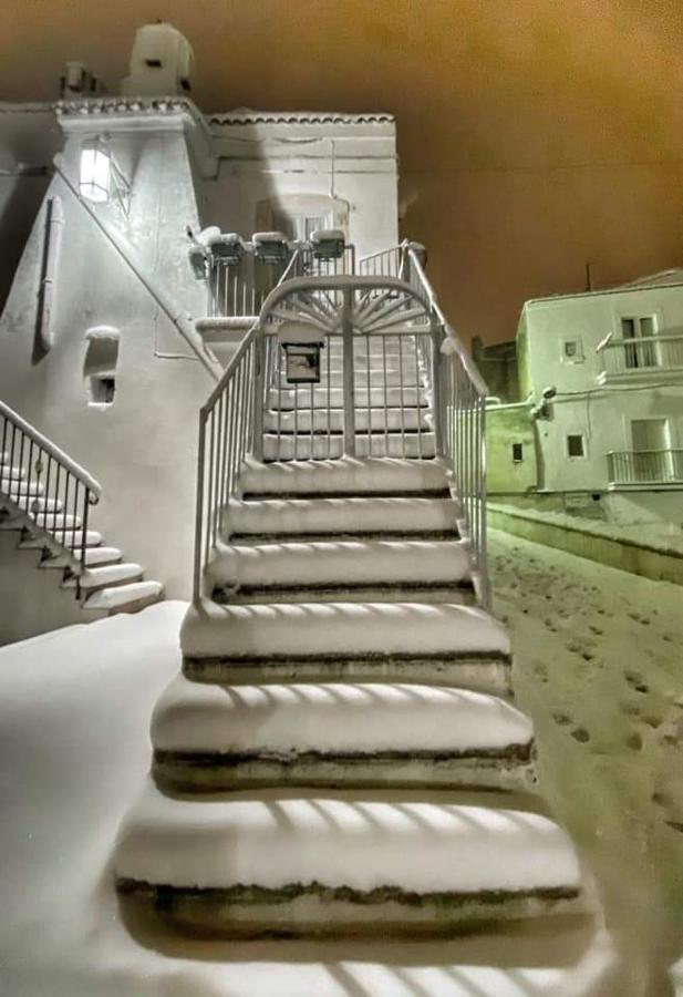 モンテ・サンタンジェロ Casa Isabellaヴィラ エクステリア 写真